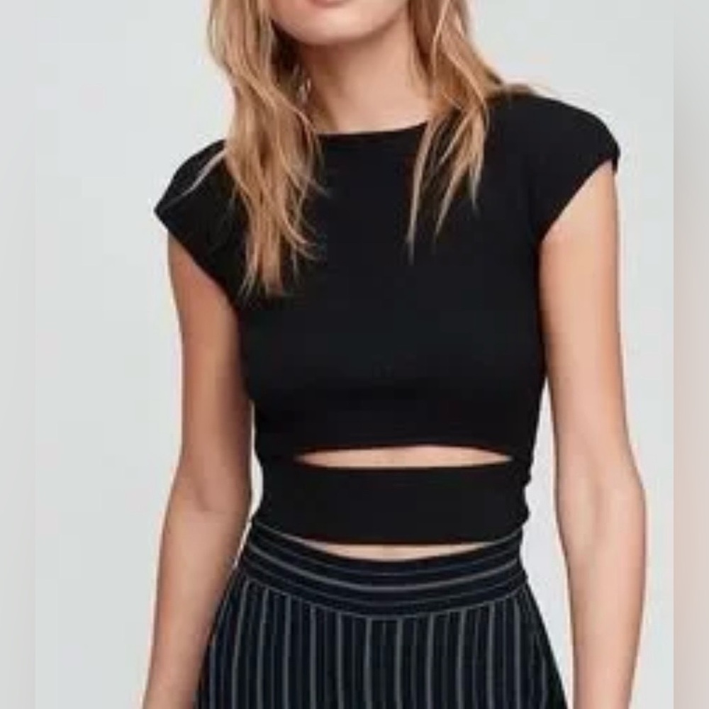 Aritzia Wilfred Yacine Cut-Out Knit Black Top XXS - Picture 5 of 11